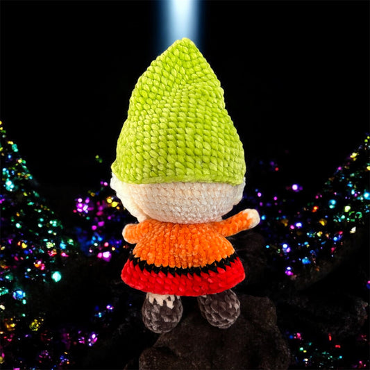 Bashful Dwarf Crochet Plushie & Finger Puppet